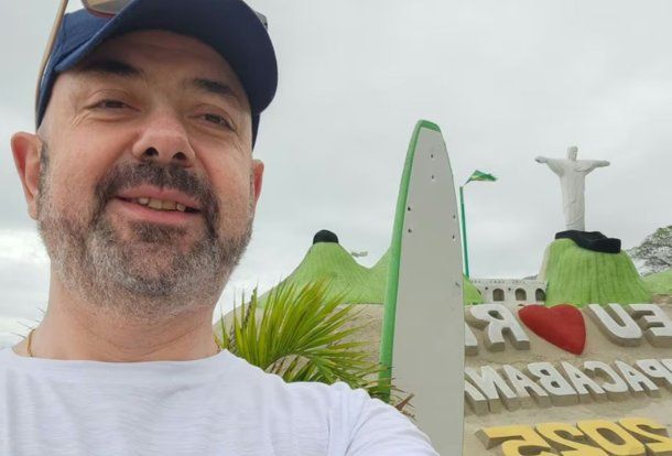 Alejandro Ainsworth fue hallado muerto en Río de Janeiro. Alejandro Ainsworth fue hallado muerto en Río de Janeiro.