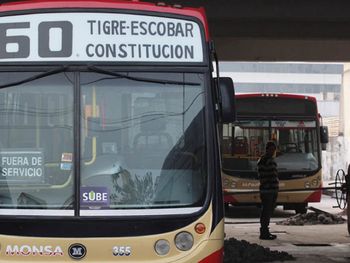 Paro en la Línea 60 se extenderá por 24 horas más