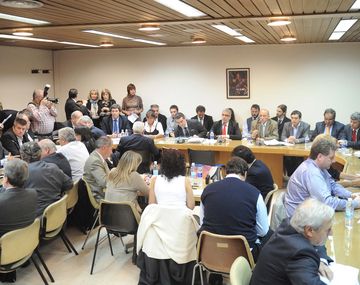 El Senado debatirá el jueves la reforma del mercado bursátil