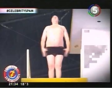 La parodia de Celebrity Splash en Sin Codificar