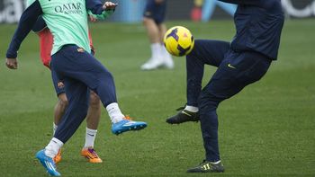 volvio el mejor messi: tres goles y 13.000 fanaticos en la practica volvio el mejor messi: tres goles y 13.000 fanaticos en la practica