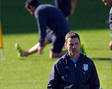 Cocca descartó la candidatura de Racing para el torneo local