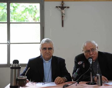 La Iglesia se despega del nombramiento del padre Molina