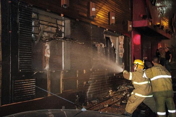 Tragedia en Brasil: 233 muertos en el incendio de un boliche