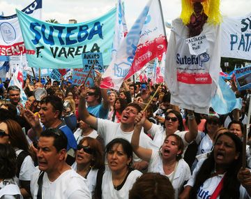 Optimismo en la Defensoría por la reunión con los docentes
