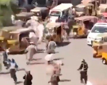 A los tiros: así reprimieron los talibanes una protesta en Afganistán