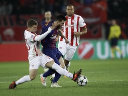 Barcelona, con Messi, apenas empató sin goles ante Olympiacos en Grecia