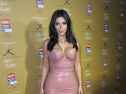 Kim Kardashian fue asaltada en París. Kim Kardashian fue asaltada en París.