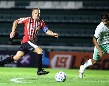 Estudiantes goleó a Ituzaingó por la Copa Argentina
