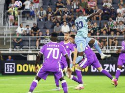 Con Nico González en el banco, Juventus goleó 5-0 a Al Ain en su debut