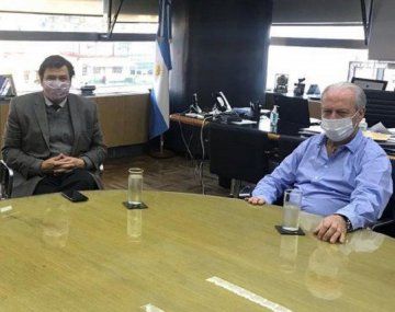 El secretario de UPCN, Andrés Rodríguez, junto al ministro de Trabajo, Claudio Moroni y la secretaria de Gestión y Empleo Público, Ana Castellani.