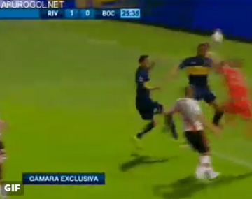 Las polémicas del clásico: ¿fue penal de Chiarini sobre Magallán?