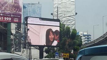 escandalo por un video porno proyectado en un cartel publicitario escandalo por un video porno proyectado en un cartel publicitario