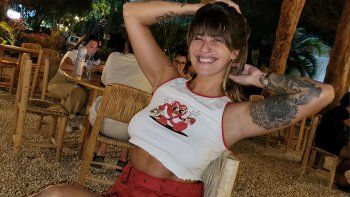 ¿vos bien? el sensual posteo de ivana nadal de espaldas en microbikini ¿vos bien? el sensual posteo de ivana nadal de espaldas en microbikini