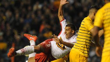 el presidente de huracan nego contactos con boca por wanchope abila el presidente de huracan nego contactos con boca por wanchope abila