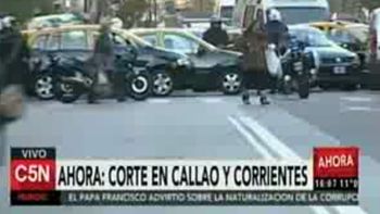 levantan el corte en callao y av. cordoba levantan el corte en callao y av. cordoba