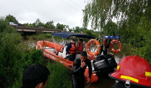 Campana: encontraron el cuerpo de la mujer que cayó a un arroyo