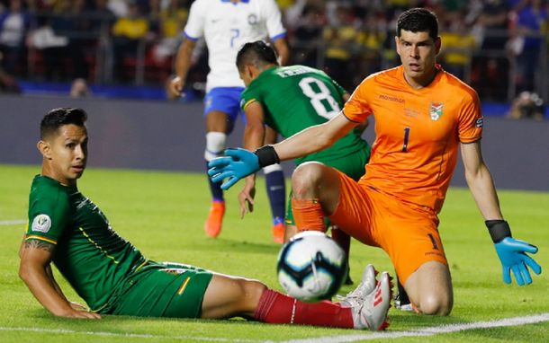 Sancionaron a la Selección de Brasil por insultos homofóbicos contra el boliviano Carlos Lampe