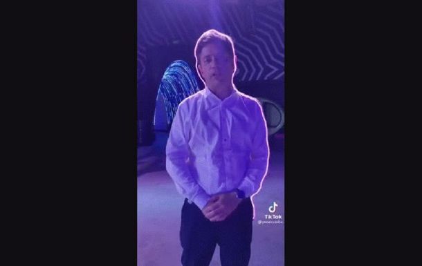 El Tik Tok bolichero de Axel Kicillof