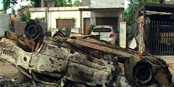 Merlo: incendiaron el auto del presunto asesino del remisero