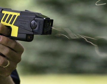 La Ciudad pidió autorización a la Justicia para el uso de pistolas Taser