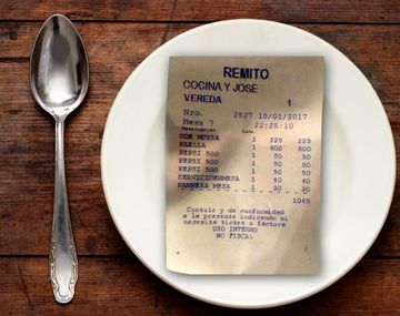 Más escraches con tickets