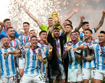 Estrena el parche de campeón: quién sería el primer rival de la Selección en 2023