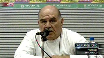 #profesorenvenenado: no se si vale la pena seguir educando, dijo porro #profesorenvenenado: no se si vale la pena seguir educando, dijo porro