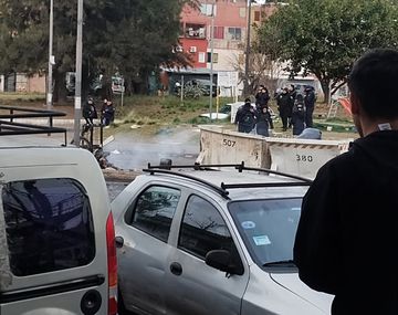 Contenido sensible: conmoción en Fuerte Apache por el hallazo del cuerpo de un hombre calcinado