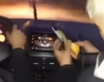 Mar del Plata: delincuentes asaltaron a un chofer de app y se grabaron armados contando dinero