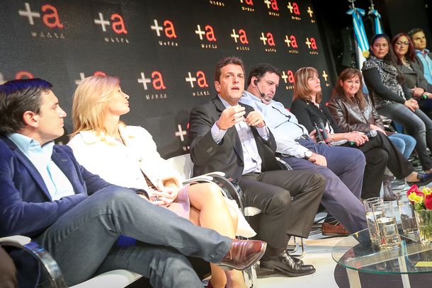 Massa: Sin educación no hay posibilidad de ser libres sin ser rehenes de la dirigencia política