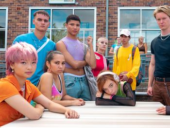 Aprendiendo a vivir, una serie adolescente que es furor.