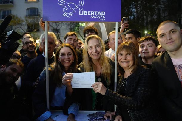 Patricia Bullrich, avanza: la extensa lista de afiliaciones partidarias de la ministra