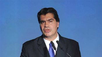 necesitamos un tipo de cambio competitivo a largo plazo necesitamos un tipo de cambio competitivo a largo plazo