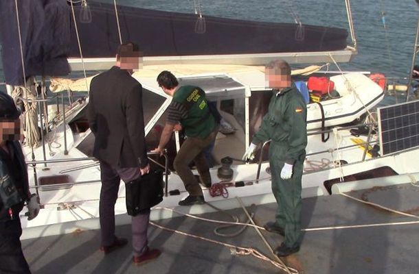 Detuvieron a un argentino en España por llevar 470 kilos de cocaína en un velero