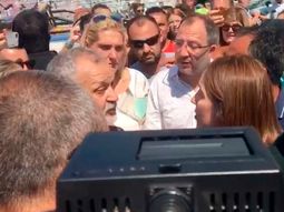 Vidal enfrentó cara a cara a guardavidas Vidal enfrentó cara a cara a guardavidas