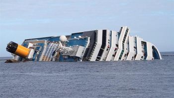 Costaconcordia2_efe Costaconcordia2_efe