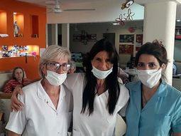 Para evitar contagios, trabajadoras de un geriátrico se aislaron junto a los adultos mayores