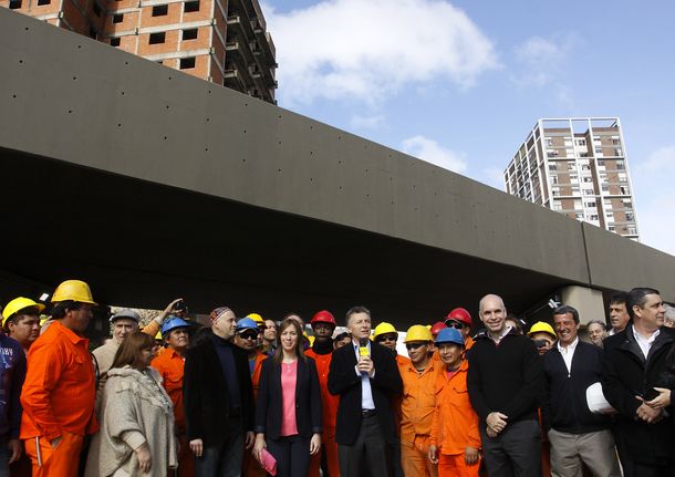 Empresarios de la construcción reclaman al Gobierno urgente reactivación de la obra pública