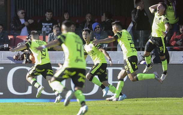 Barracas Central Rompió Una Historia Adversa Que Duró Casi 100 Años