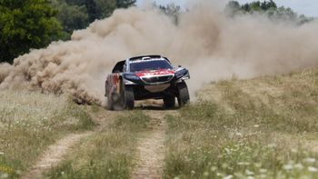en su debut en el dakar, sebastien loeb gano la segunda etapa en su debut en el dakar, sebastien loeb gano la segunda etapa