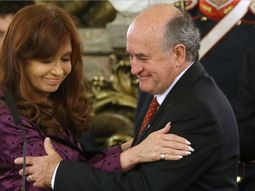 el gobierno confirmo a parrilli al frente de la agencia federal de inteligencia el gobierno confirmo a parrilli al frente de la agencia federal de inteligencia