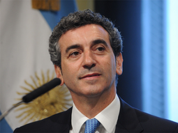 Randazzo negó restricciones al dólar para las provincias