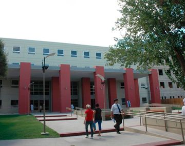 El peor final: un bebé de 18 meses tomó thinner y murió