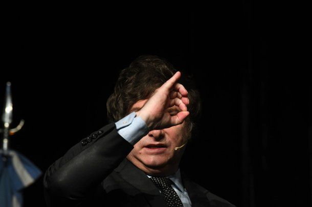 Javier Milei advirtió que pretende dolarizar, quiera el Congreso o no