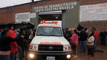 al menos 38 muertos durante un sangriento motin en bolivia al menos 38 muertos durante un sangriento motin en bolivia