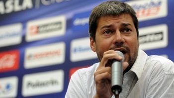 ¿se adelanto al anuncio? lammens felicito a bauza por ser el nuevo dt ¿se adelanto al anuncio? lammens felicito a bauza por ser el nuevo dt