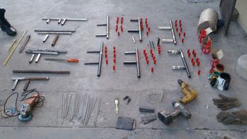 hallan una fabrica de armas tumberas durante un megaoperativo en lanus hallan una fabrica de armas tumberas durante un megaoperativo en lanus