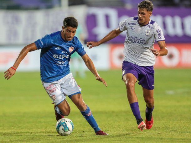 Serie Río de La Plata: Unión empató al final y le ganó por penales a Defensor Sporting