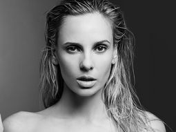 la incomoda reaccion de julieta cardinali ante una pregunta de mirtha legrand sobre calamaro la incomoda reaccion de julieta cardinali ante una pregunta de mirtha legrand sobre calamaro